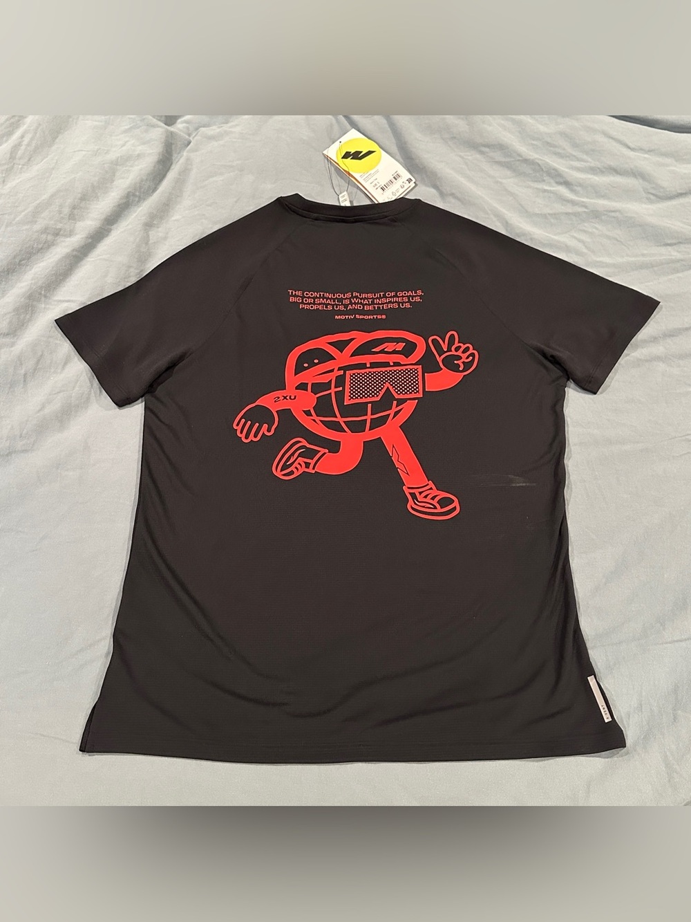 NWT 2XU x Motiv Aero Running T-Shirt